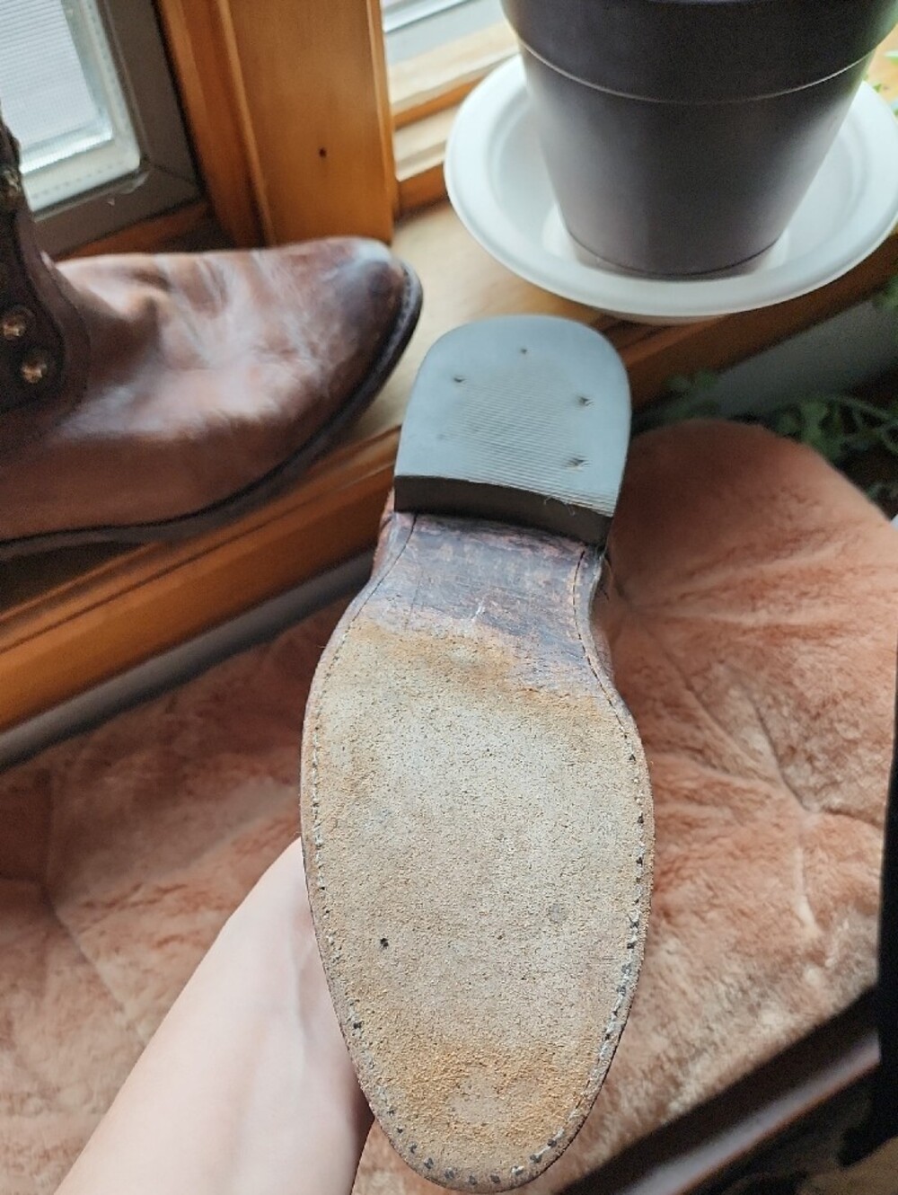 Frye Brown Leather Boot Interior with Branded Pull Tab - Picture 4 of 9